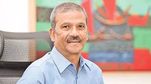 সোশ্যাল মিডিয়ার মাধ্যমের যুগে সবাই মতমোড়ল হয়ে উঠছে: আসিফ নজরুল